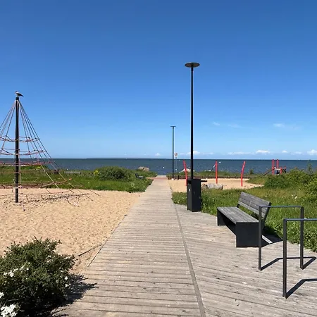 Korter Luxury Waterfront With Sea Views, Sunset Terraces And Free Parking, One With A Huum Sauna, The Other With A Bathtub Tallinn